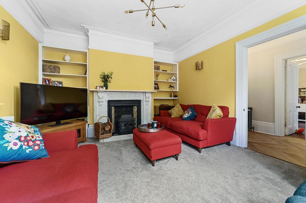 PT-FC(COL)-Clifton Lodge-13