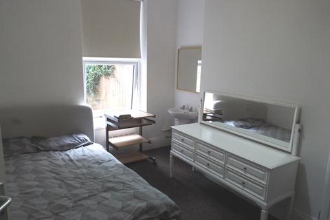 7 bedroom terraced house for sale, Princes Road, Hull