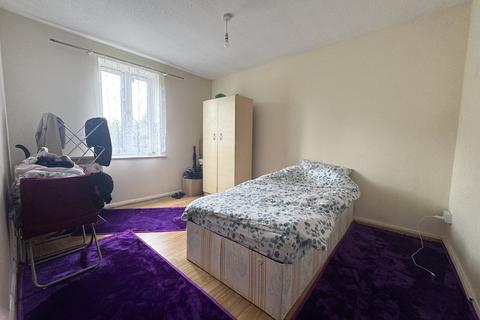1 bedroom flat for sale, Tollgate Road, Beckton, London, E6
