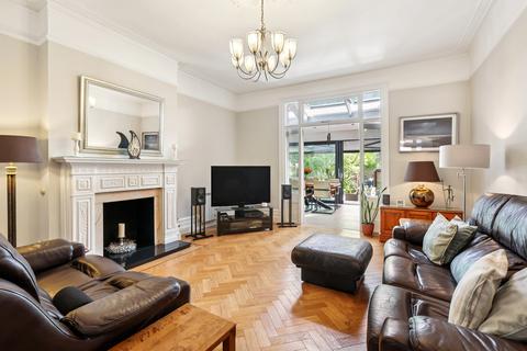 1 Sutherland Avenue, London, W13 8LE