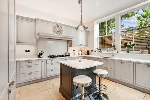 1 Sutherland Avenue, London, W13 8LE