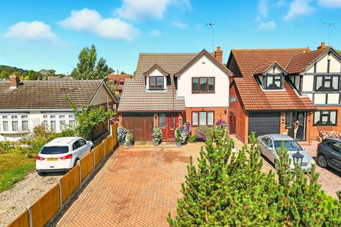 4 Downham Road, Wickford, SS11 7LY