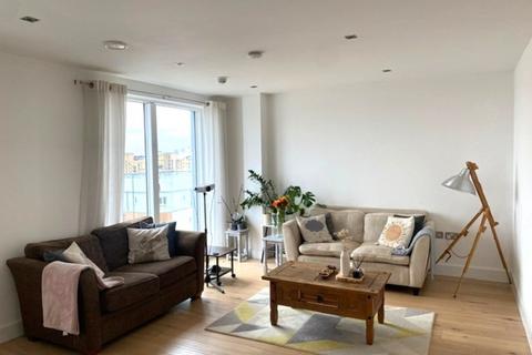 3 bedroom apartment for sale, Creek Road SE8
