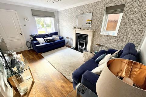 3 bedroom detached house for sale, Plantation Grove, Unsworth, BL9