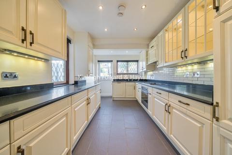 2 bedroom terraced house for sale, Albert Road, Bromley, Kent, BR2