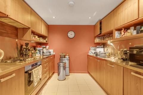 1 bedroom flat for sale, White Lion Street, Islington, London, N1