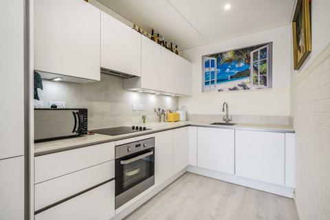 undefined, Unity Lane, Hounslow TW3