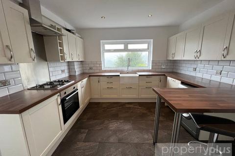 undefined, Brithweunydd Road, Tonypandy, Rhondda Cynon Taff, CF40