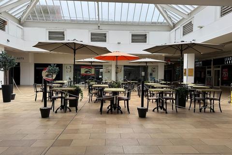 Property to rent, Vicar St Kidderminster DY10 1DE