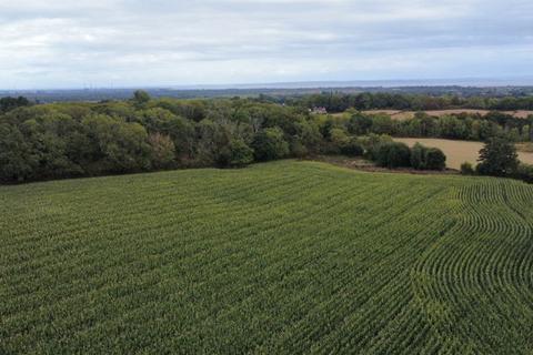 undefined, Approximately 8.013 acres of land, Tyla Lane, St Mellons, Cardiff, CF3 6XG