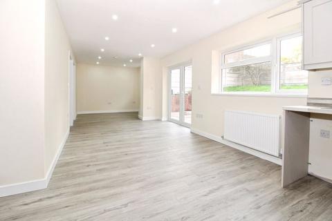 2 bedroom semi-detached bungalow for sale, 52 Lichfield Road, Shelfield. WS4 1PY