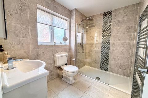 22 Austin Close, Porthcawl, CF36 5SN