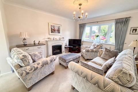 22 Austin Close, Porthcawl, CF36 5SN