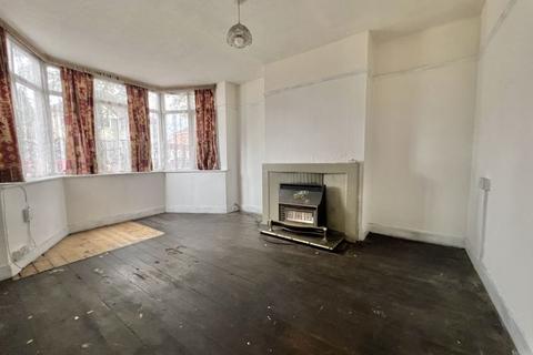 3 bedroom semi-detached house for sale, Elmbridge Road, Birmingham, B44 8AB