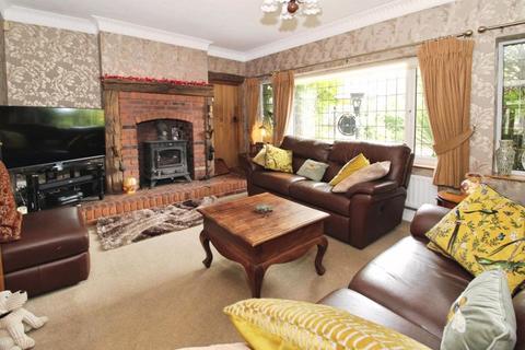 4 bedroom detached house for sale, Park Road, Walsall, WS5 3JU
