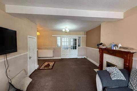 3 bedroom terraced house for sale, Argyll Road, Chadderton OL9