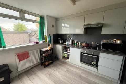 37 Argyll Road, Chadderton, Oldham, OL9 8AJ