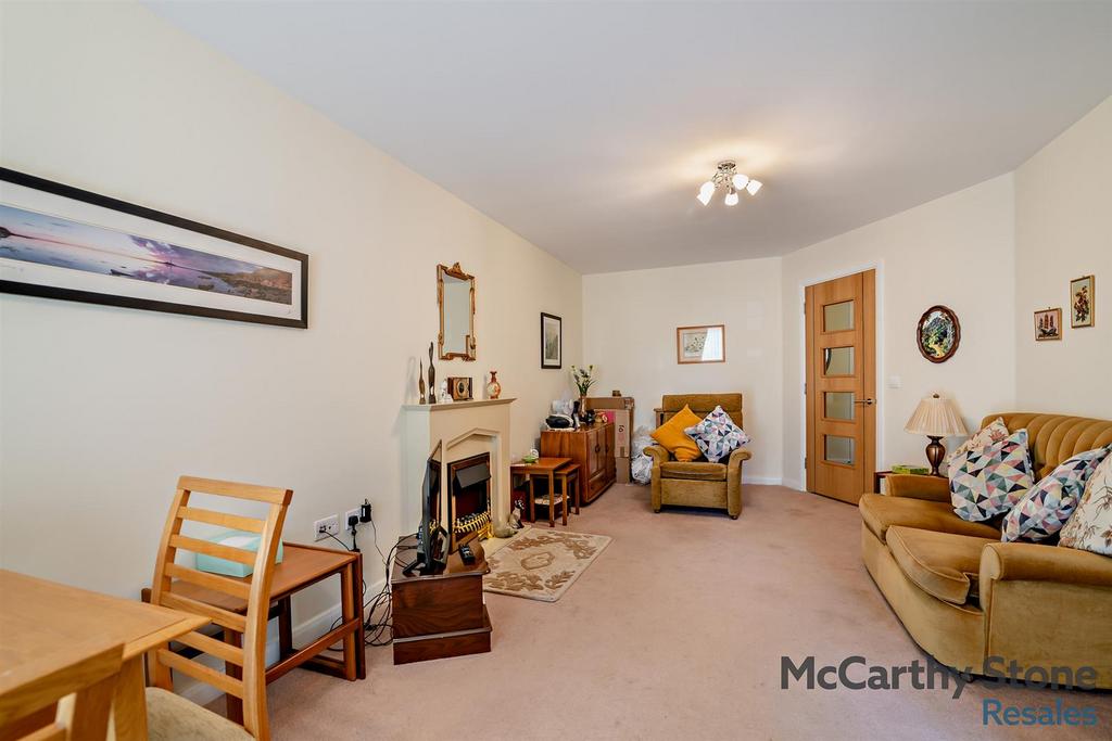 8662586-interior15-800.jpg