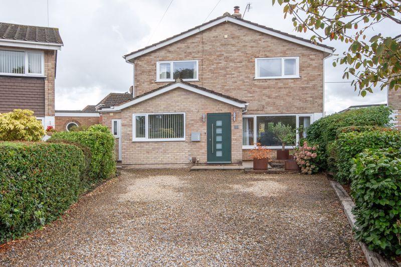 Hamtun Crescent, Totton 3 bed detached house - £485,000