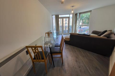 2 bedroom apartment to rent, Bishops Corner, Hulme, Manchester. M15 4UW