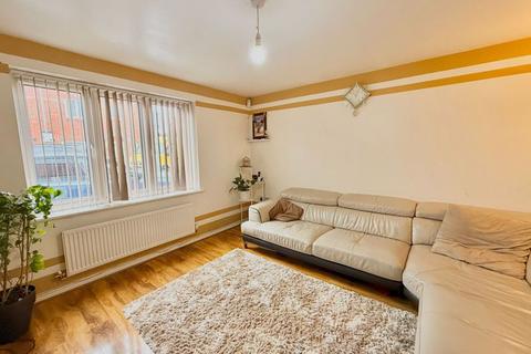 undefined, Guardian Way, Luton