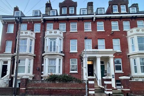 2 bedroom flat for sale, Ashburton Road, Southsea