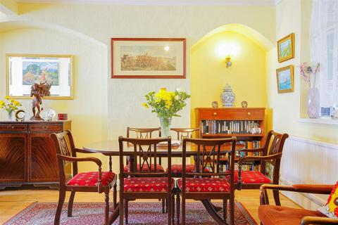 undefined, Monmouth Road, Edmonton