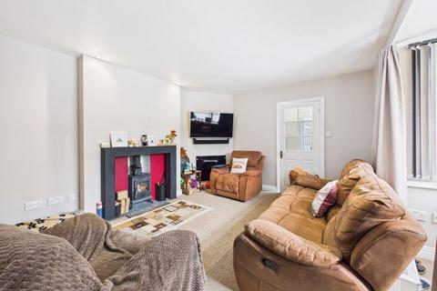 undefined, Mount Ambrose, Redruth - Spacious detached double fronted bungalow