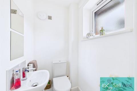 3 bedroom semi-detached house for sale, Magnalls Fold Close, Manchester M28