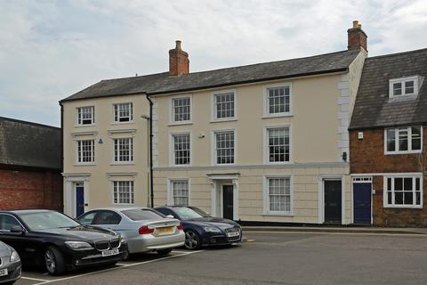 Office to rent, 43-44 North Bar St Banbury OX16 0TH