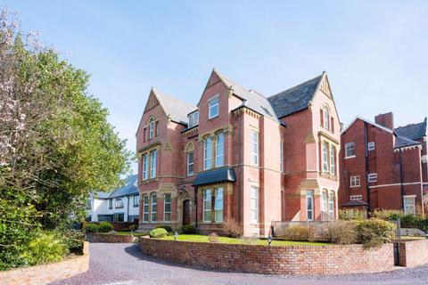 1 bedroom apartment to rent, Lulworth Road, Southport PR8