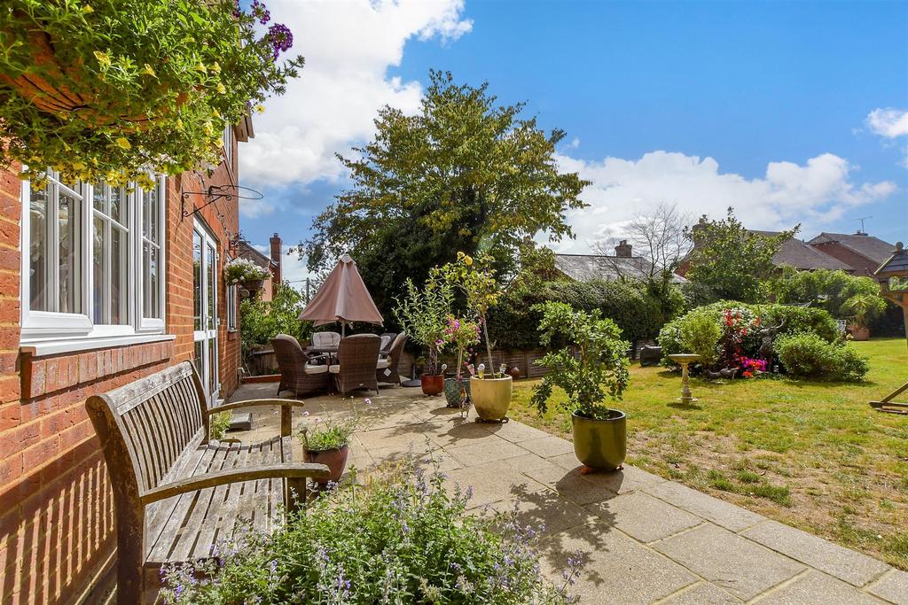 Patio / Decking