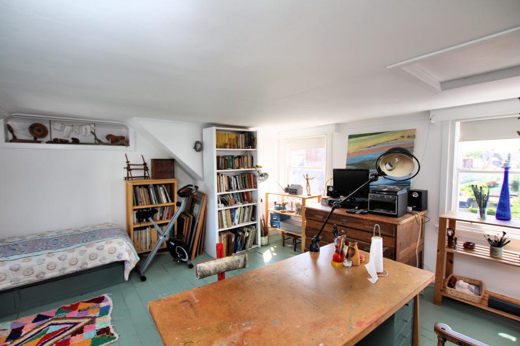 21 Castle Street, Kirkcudbright - Williamson and H