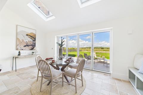 6 bedroom detached house for sale, Seven Acres Close, Main Road, Minsterworth, Gloucester, GL2