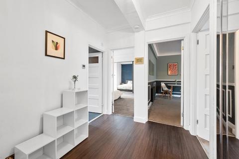 2 bedroom apartment for sale, Bushey Road, Raynes Park, London, SW20 8DQ