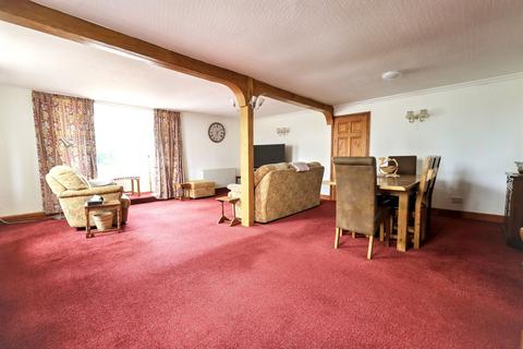 4 bedroom detached house for sale, Brize Norton Road, Witney OX29