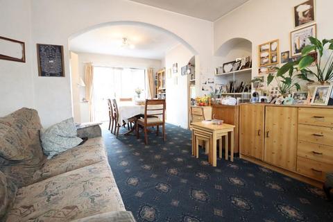 5 bedroom semi-detached house for sale, Edgware HA8