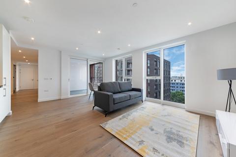 1 bedroom flat for sale, Heygate Street, Elephant & Castle, London, SE17