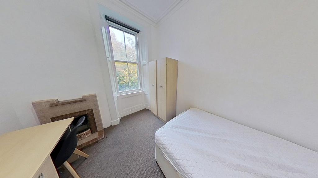 Apartment in Edinburgh, Leith Central - More