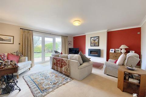 3 bedroom detached bungalow for sale, Reginald Close, Hundleton, Pembroke