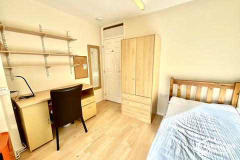 undefined, Cross Farm Road, Birmingham, B17 0LR