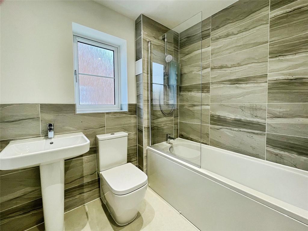 Main Bathroom