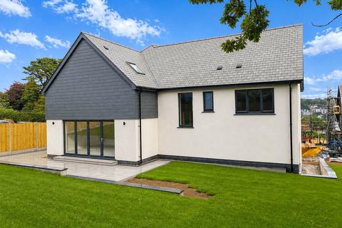 4 bedroom detached house for sale, Kew Vena, Chapel, Launceston, Cornwall, PL15