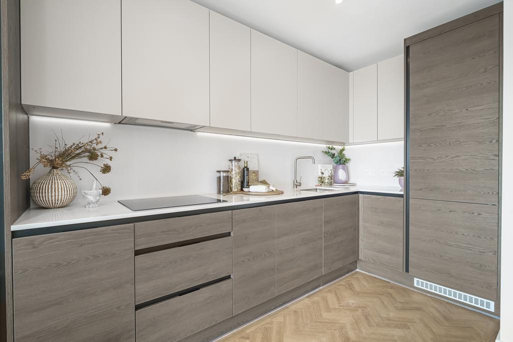 Arora  Clapham Park 107  Flat 32-6