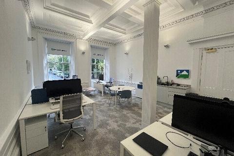 Office to rent, 19-20 Rutland Sq Edinburgh EH1 2BB