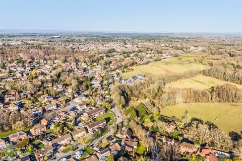 3 bedroom terraced house for sale, Bowmonts Road, Tadley RG26