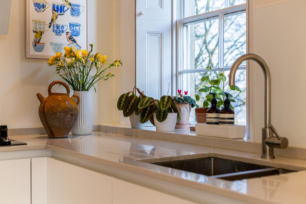 Kitchen Feature