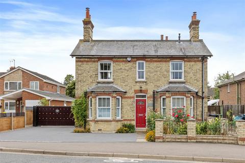 3 bedroom detached house for sale, Stotfold Road, "Church End", Arlesey, SG15 6XT
