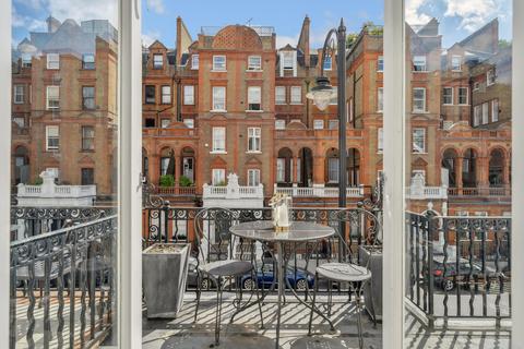 2 bedroom flat for sale, Harrington Gardens, London SW7