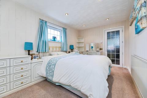 66 Bridle Crescent, Chapeltown, Sheffield, S35 2QX
